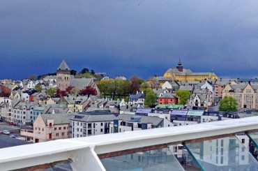 Alesund – Wie kommt man vom Kreuzfahrthafen in die Stadt?