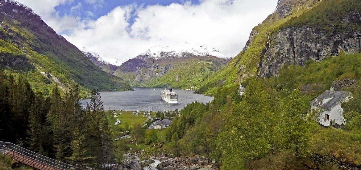 Geiranger – Wie kommt man vom Kreuzfahrthafen in die Stadt?