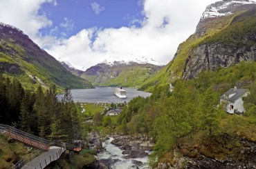 Geiranger – Wie kommt man vom Kreuzfahrthafen in die Stadt?