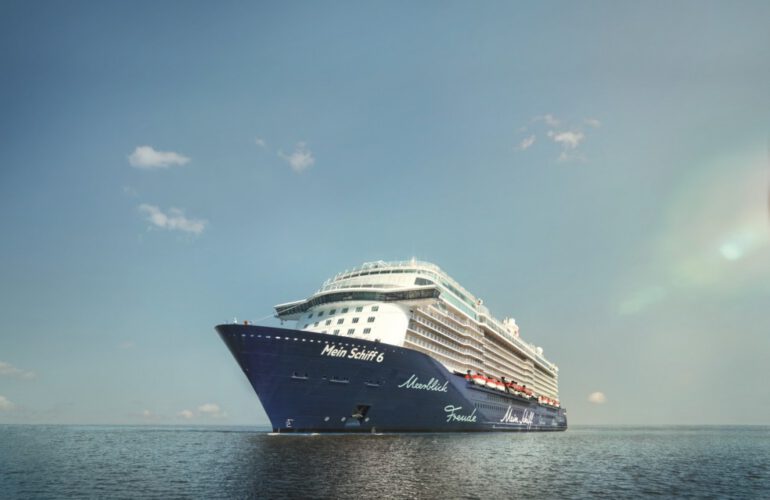 Kreuzfahrten mit AIDA und Mein Schiff