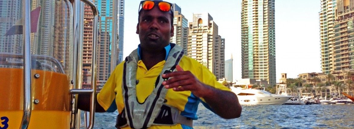 Dubai Speedboat-Tour – ein nasser Spaß!