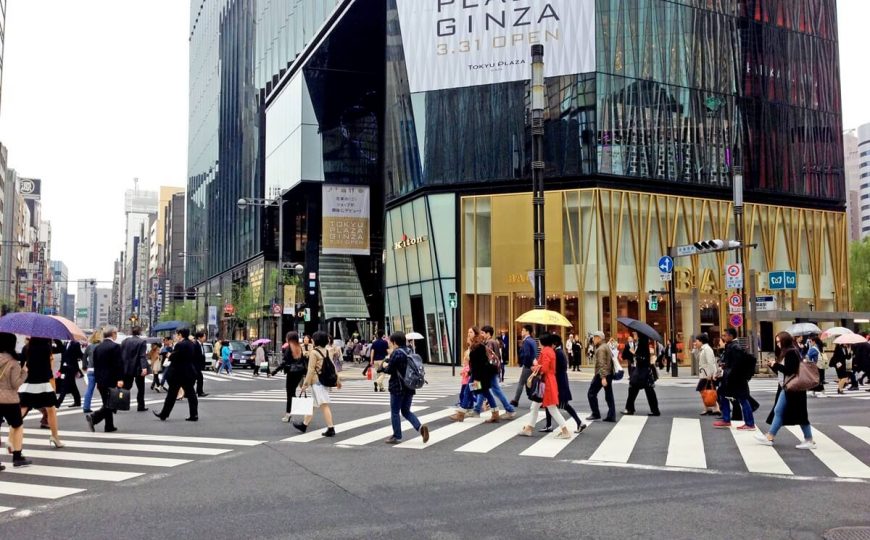 Wie kommt man vom Kreuzfahrthafen Yokohama ins Zentrum von Tokio?