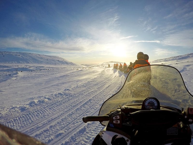 Fahrt mit isländischem Schneemobil