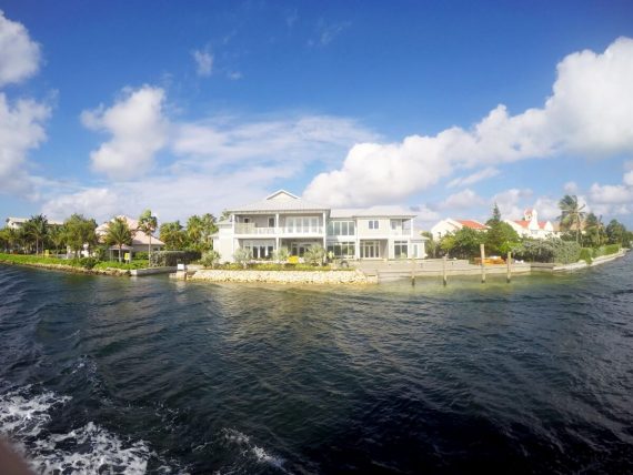 George Town (Grand Cayman) – Wie kommt man vom Hafen in die Stadt?
