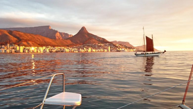 Kapstadt Sunset Cruise (Sonnenuntergangs Kreuzfahrt)