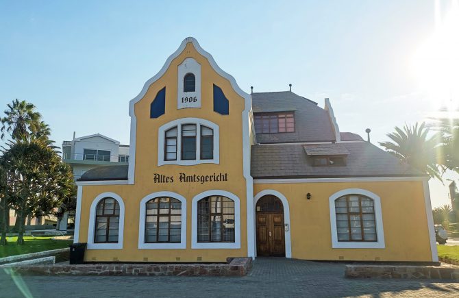 Swakopmund – Bienenstich und Seebad-Flair
