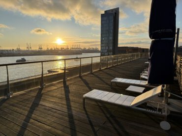 Clipper Boardinghouse Holzhafen: ideales Hotel am Hamburg Cruise Center Altona