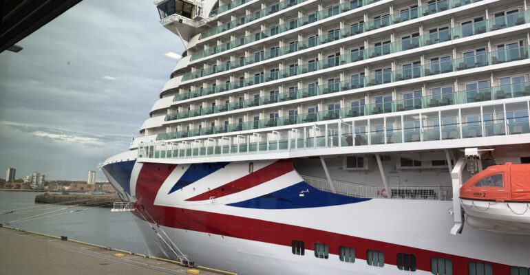 Rundgang an Bord der P&O Iona – ein Ship Visit