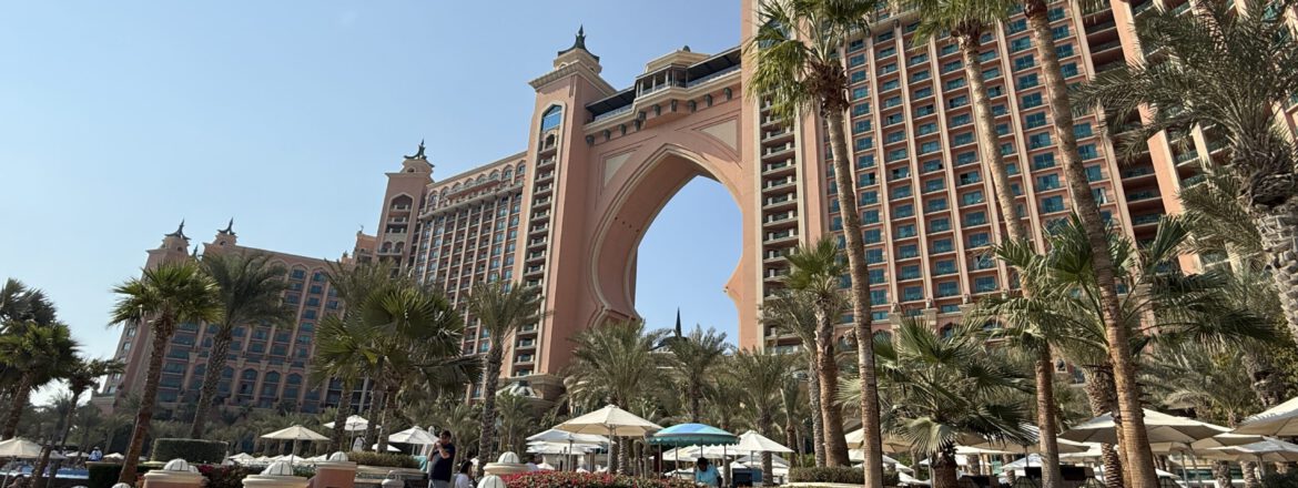 Pool und Strand im Atlantis The Palm Dubai – mein persönlicher Eindruck vom legendären Resort
