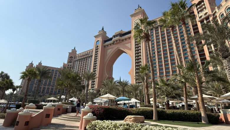 Pool und Strand im Atlantis The Palm Dubai – mein persönlicher Eindruck vom legendären Resort