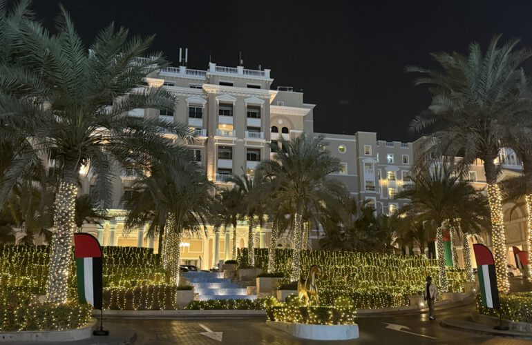 Westin Dubai Mina Seyahi Erfahrungsbericht – Entspannung auf höchstem Niveau zwischen Pool, Strand und Skyline