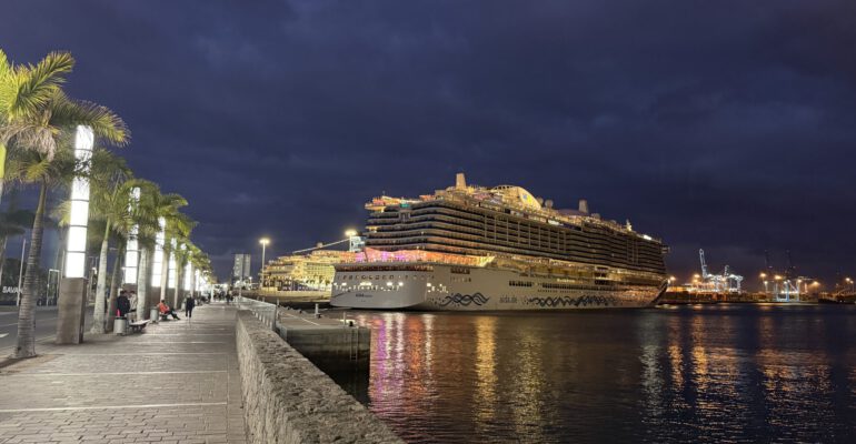 Wie kommt man vom Gran Canaria Kreuzfahrthafen in die Innenstadt?