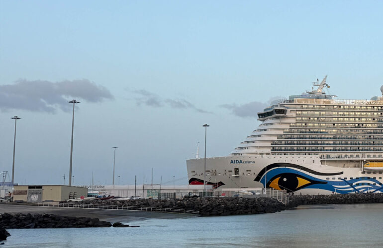 Wie kommt man vom Fuerteventura Kreuzfahrthafen in die Innenstadt?