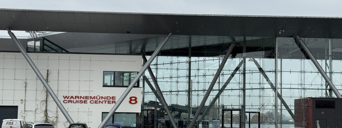 Wo legt die AIDA in Warnemünde ab?