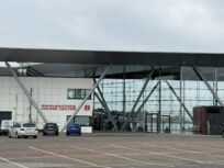 Wo legt die AIDA in Warnemünde ab?